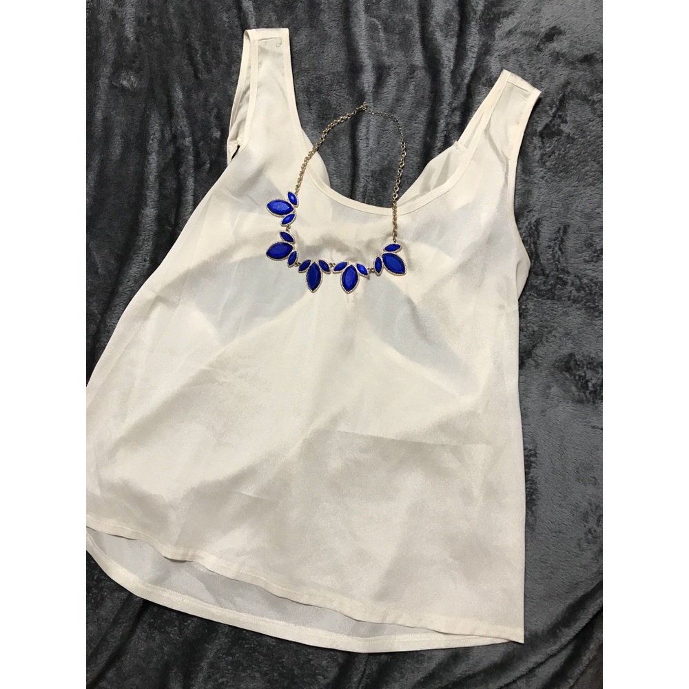 White Bow-Back Detail Tank 🎀